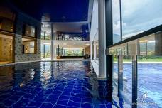 Hotel Grüner Baum - Piscina